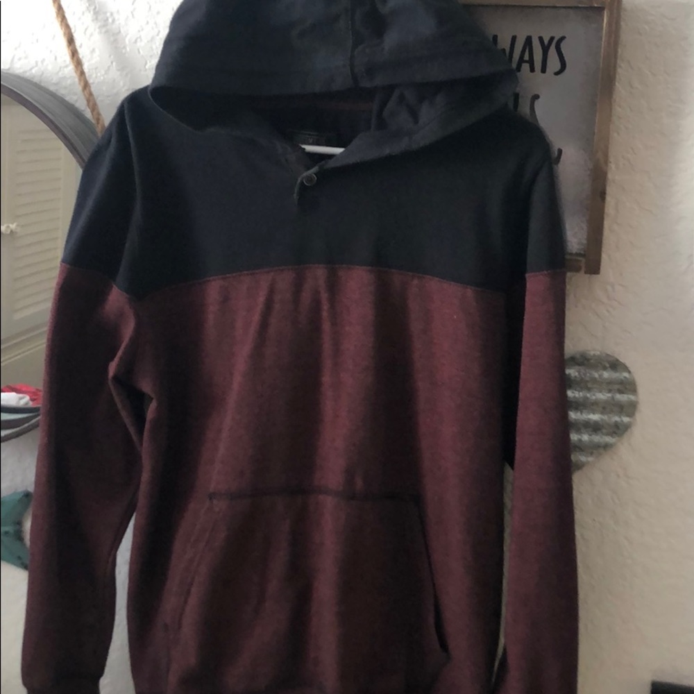 Men’s long sleeve hoodie